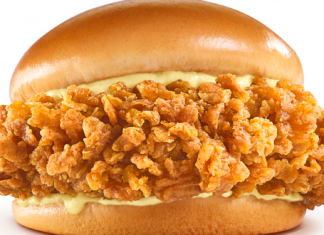 Go big on crunchy, juicy, and real Chicken goodness with the Jollibee Chicken Sandwich!