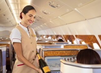 ‘Tasting the stars’ at 40,000 feet, exclusively with Emirates